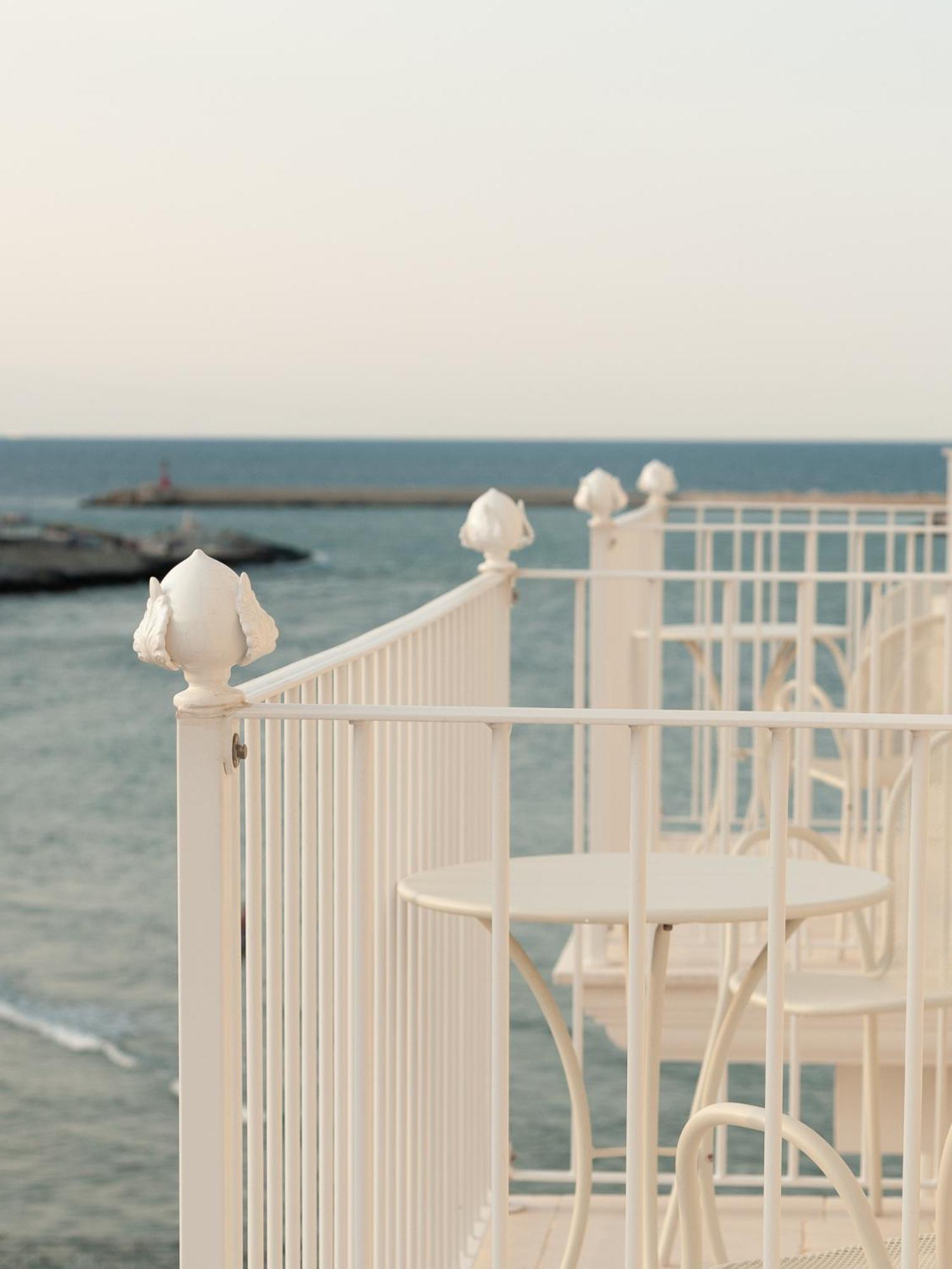 Tra Cielo E Mare Hotel Vieste Buitenkant foto
